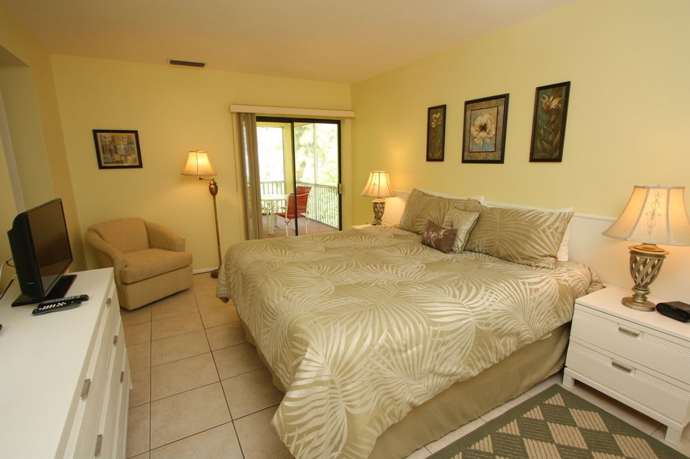 Beach Castle Resort By Rva Longboat Key Bagian luar foto