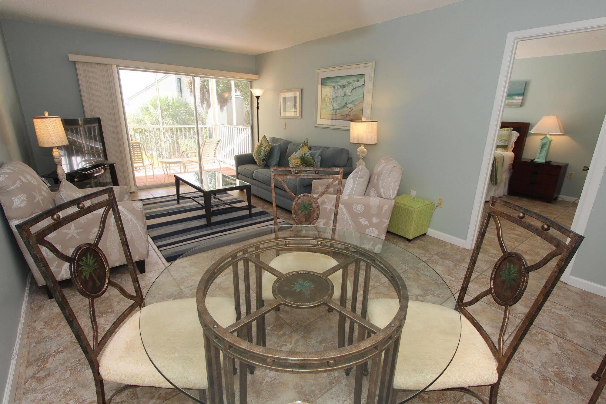 Beach Castle Resort By Rva Longboat Key Bagian luar foto