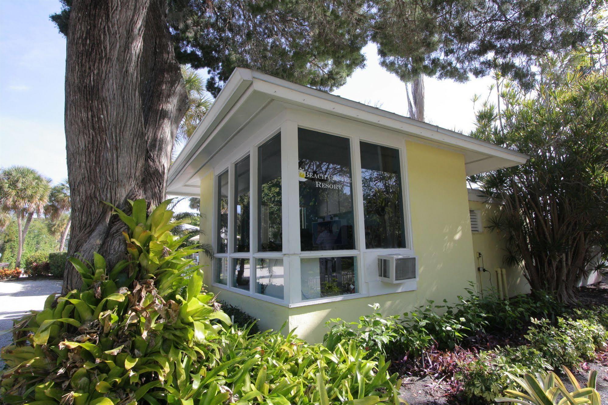 Beach Castle Resort By Rva Longboat Key Bagian luar foto
